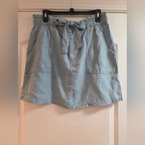 Light Blue Denim Skirt with Tie Waist. Lg